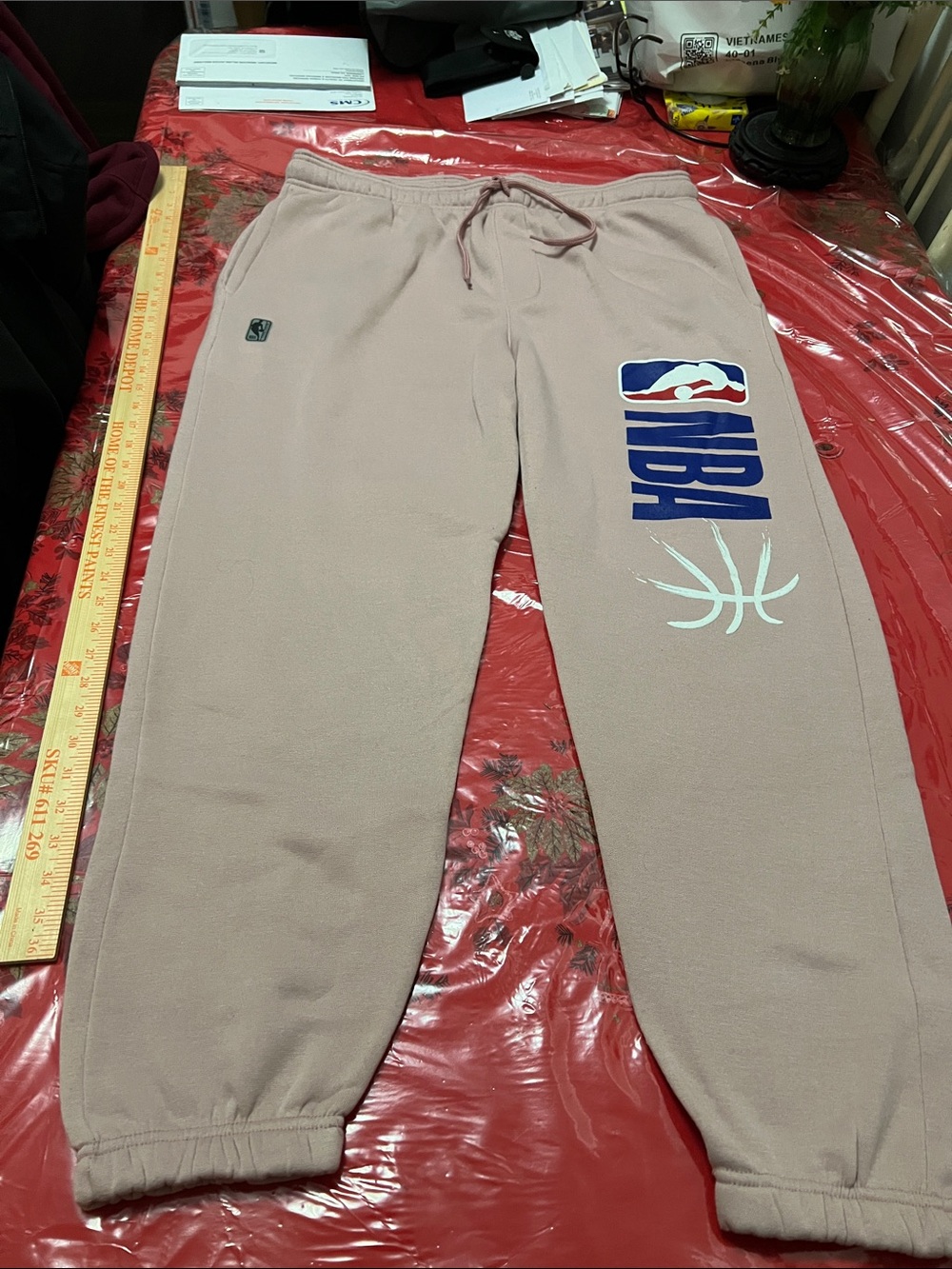 NBA Brand XL Beige NBA Joggers Sweatpants w/Pockets Sz XL New without tags